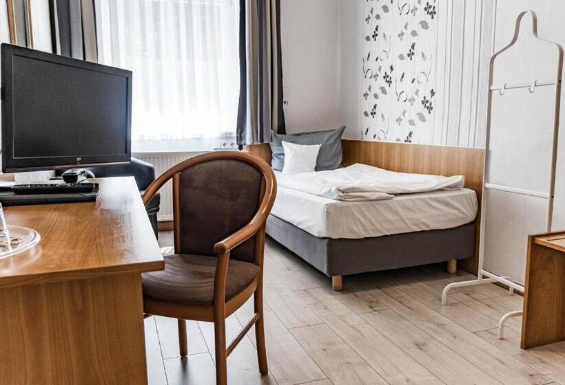 스탠다드 싱글 룸, Wellness  & Sporthotel Haus Am See