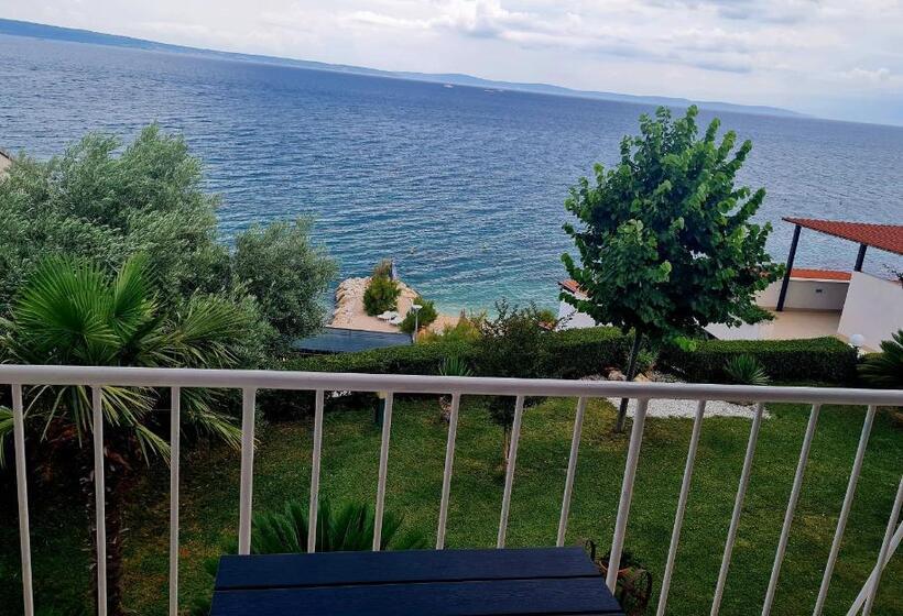 استودیوی استاندارد با چشم‌انداز دریا, Beach Villa Bozikovic