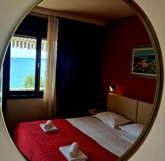استودیوی استاندارد با چشم‌انداز دریا, Beach Villa Bozikovic