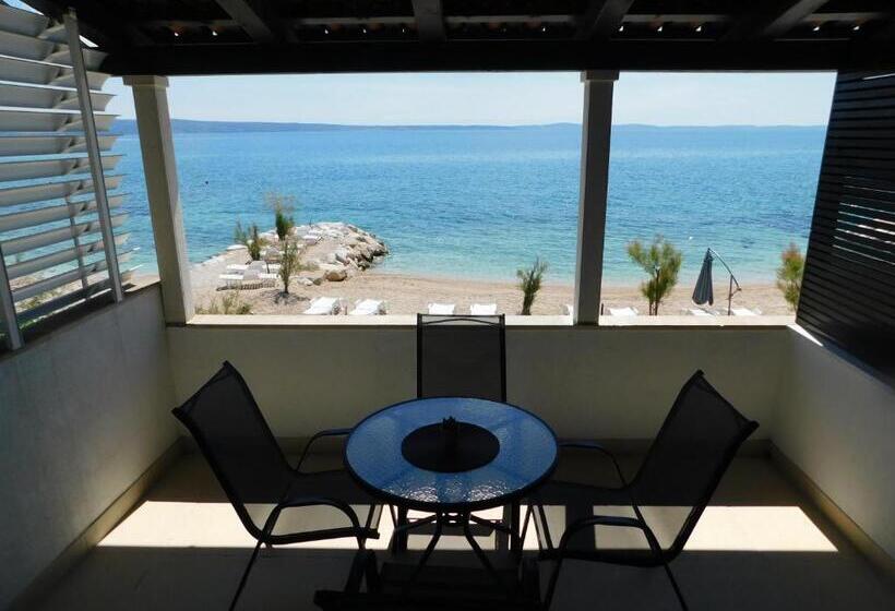 استودیوی لوکس, Beach Villa Bozikovic