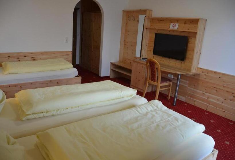 Номер Стандарт, Gasthof Pension Urzn