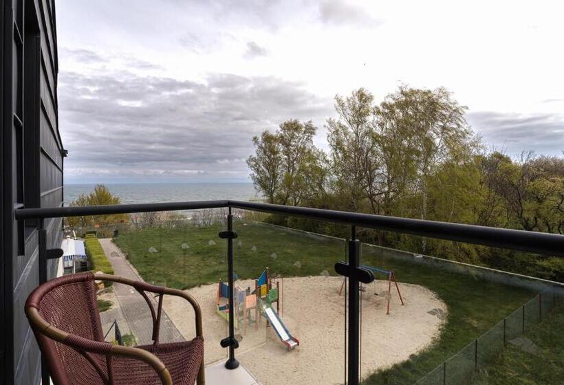 Номер Стандарт Боковой Вид на Море, Restauracja Faleza