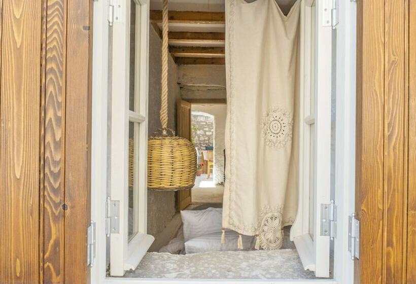 Quarto Deluxe, Bo Alacati