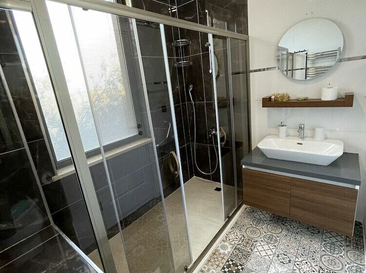 استودیوی استاندارد با تخت دوبل, Ida House Assos