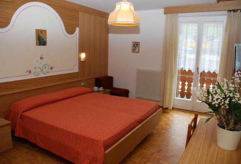 4인용 스탠다드 룸, Charme Hotel Nevada