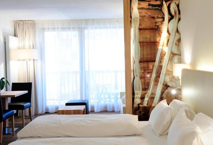 Полулюкс с Балконом, Gartenhotel Völser Hof   Adults Only