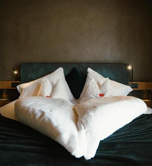 Полулюкс, Gartenhotel Völser Hof   Adults Only