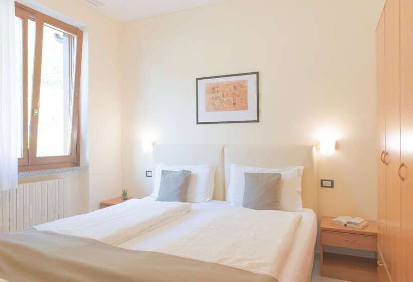 Апартаменты 1 Спальня, Residence La Pertica