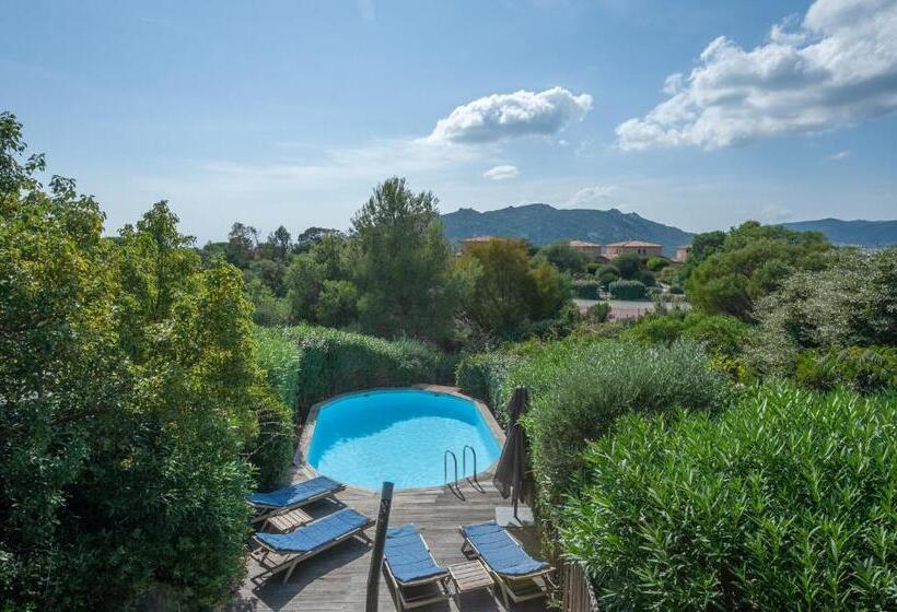 خانه 3 خوابه, Résidence Marina Di Santa Giulia