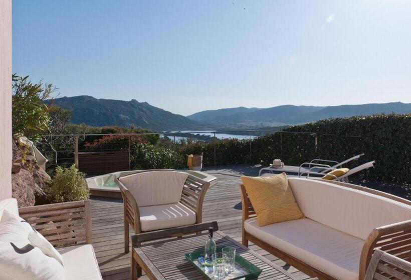Вилла 2 Спальни Вид на Море, Résidence Marina Di Santa Giulia