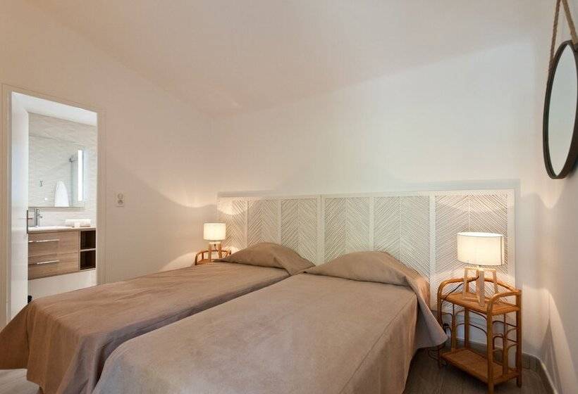 Дом 4 Спальни, Résidence Marina Di Santa Giulia