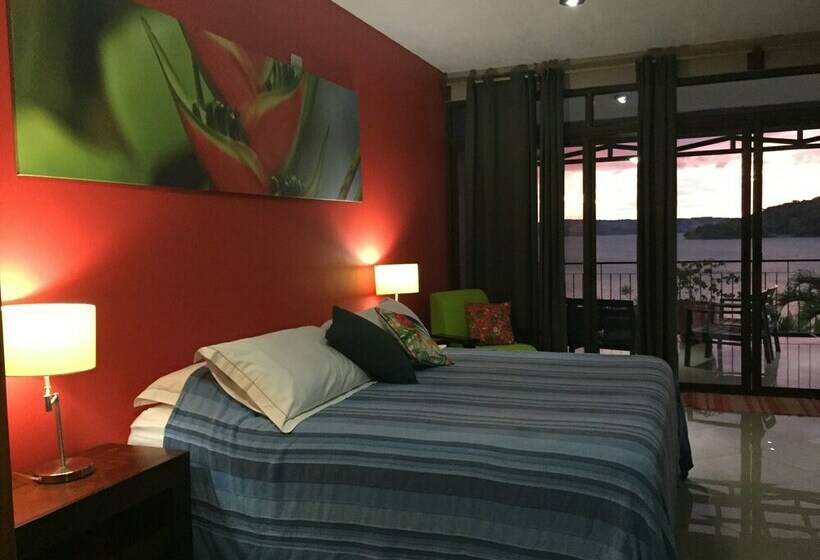 استودیوی استاندارد, Bluebay Bugenvil Lake Lodge