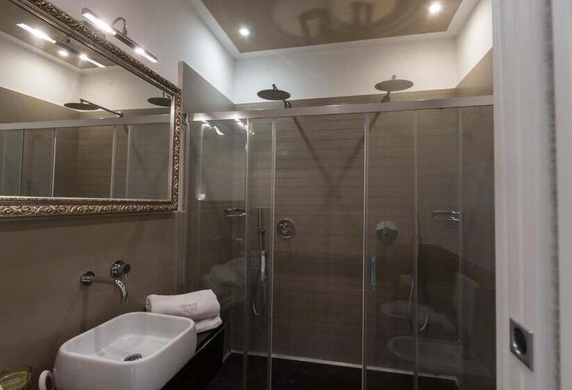 Номер Deluxe, Liberty Palace
