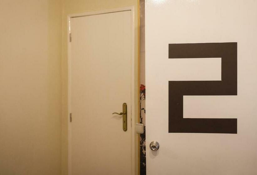 اتاق استاندارد, Beja Hostel