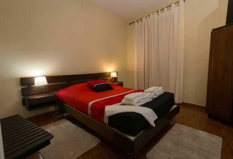 اتاق استاندارد, Beja Hostel