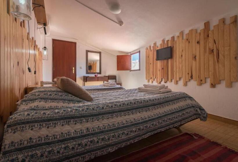 اتاق استاندارد با تراس, Beja Hostel