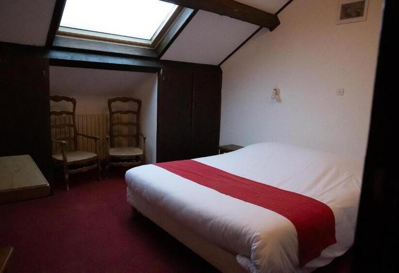 Номер Стандарт Вид на Сад, Hôtel Castillan