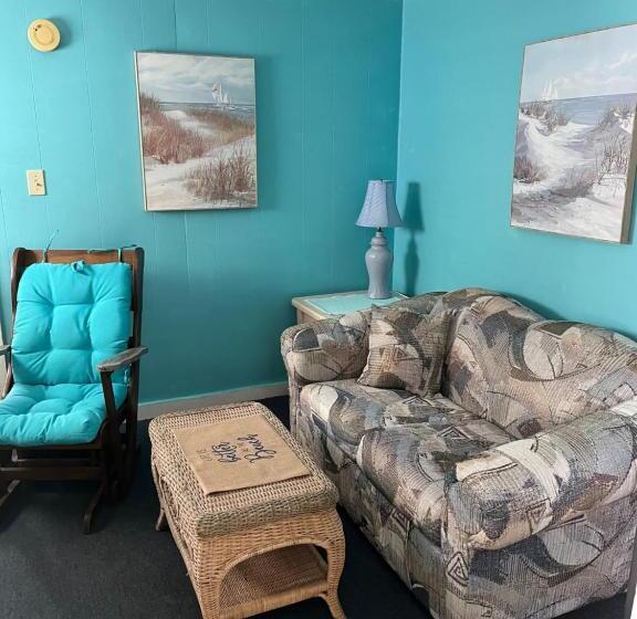 Дом 1 Спальня, Pine View Lodge