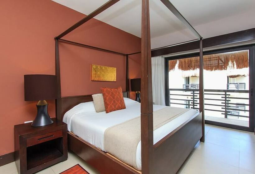 1 Bedroom Penthouse Apartment, Aldea Thai By Stella Rentals