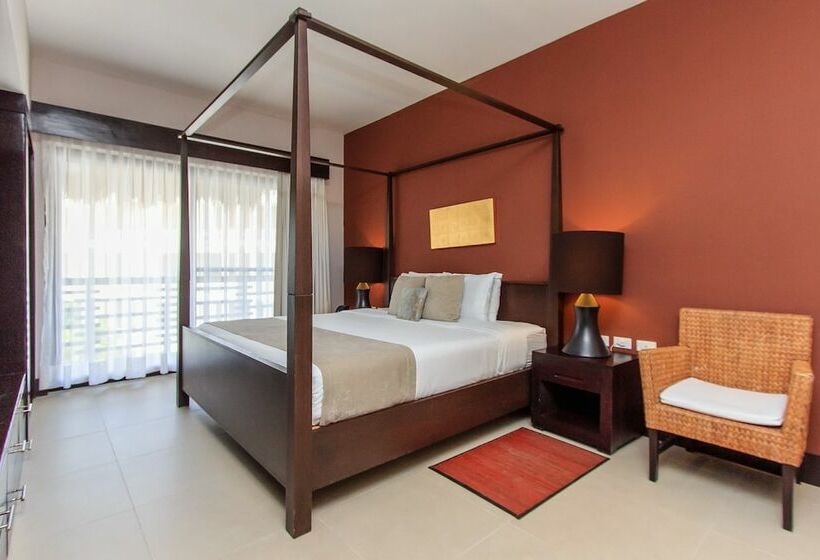 1 Bedroom Penthouse Apartment, Aldea Thai By Stella Rentals