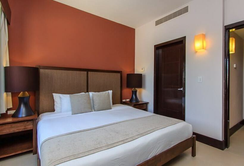 1 Bedroom Penthouse Apartment, Aldea Thai By Stella Rentals
