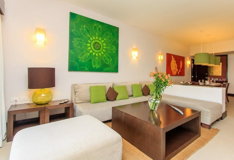 1 Bedroom Penthouse Apartment, Aldea Thai By Stella Rentals