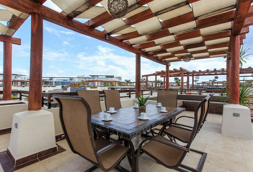 1 Bedroom Penthouse Apartment, Aldea Thai By Stella Rentals