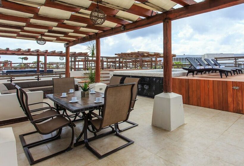 1 Bedroom Penthouse Apartment, Aldea Thai By Stella Rentals