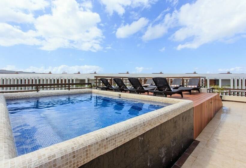 1 Bedroom Penthouse Apartment, Aldea Thai By Stella Rentals