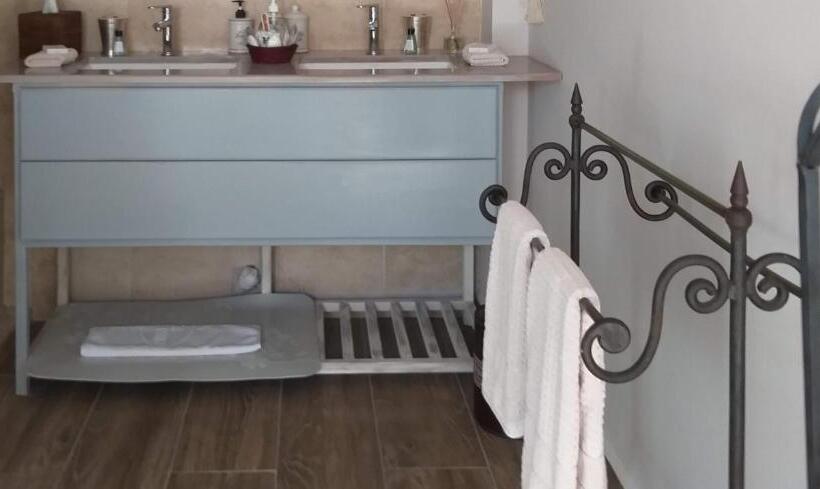 Люкс Deluxe Кровать Кинг, Schumann S Resort & Park