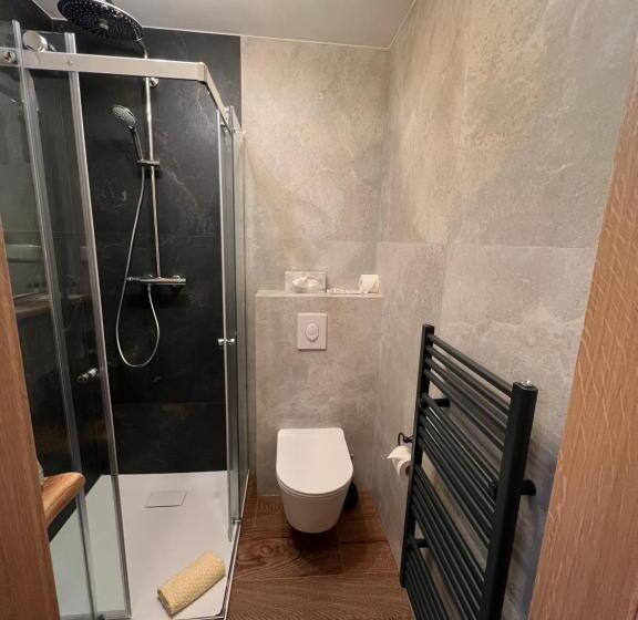 Номер Стандарт, Heidekönig Hotel Celle