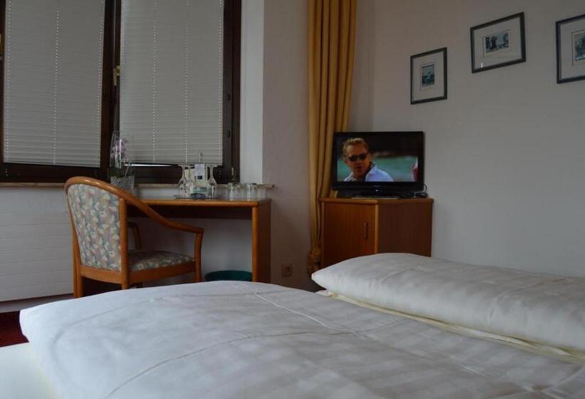 Номер Стандарт, Arkaden Hotel Kelkheim
