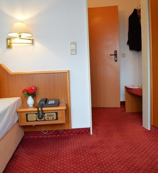 Номер Стандарт Индивидуальный, Arkaden Hotel Kelkheim