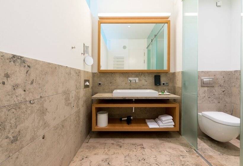 Номер Стандарт, Schlossparkhotel Mariakirchen