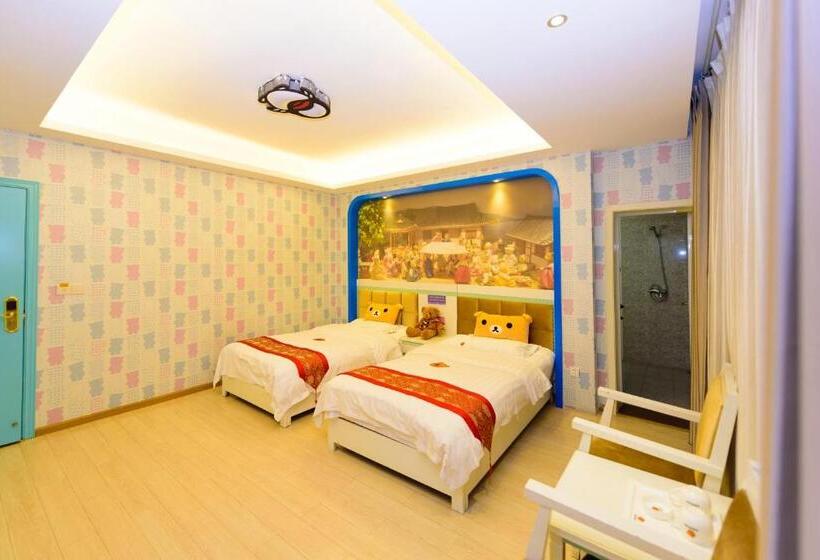 スタンダードルーム, Mount Emei Teddy Bear Hotel玩具熊酒店