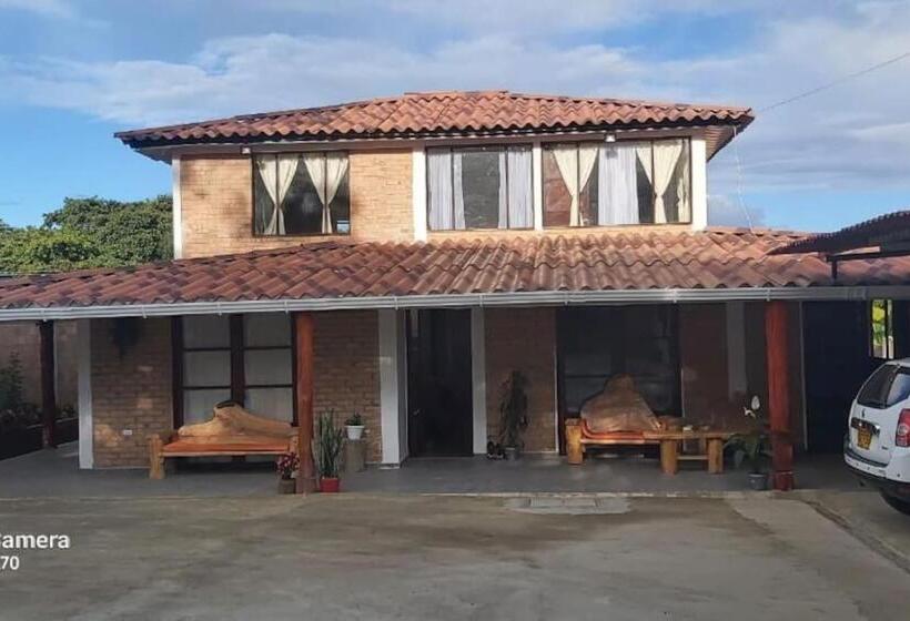 디럭스 룸, Casa Hotel Villa Lorena