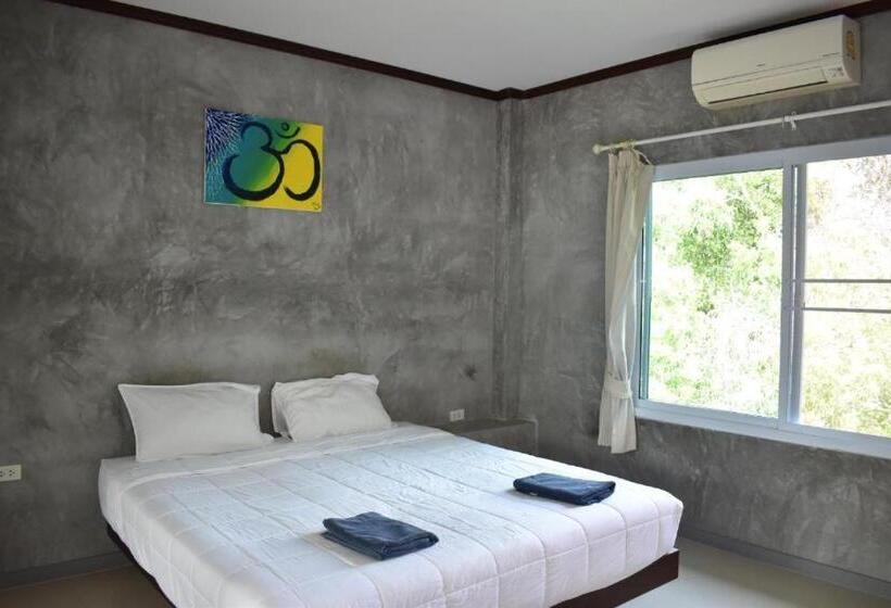 Семейный Номер Deluxe, The Zohan Resort & Travel Agency
