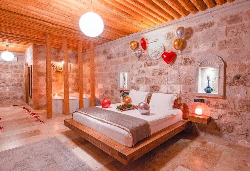 سوئیت با تخت بزرگ, La Fairy Cappadocia Adult Only