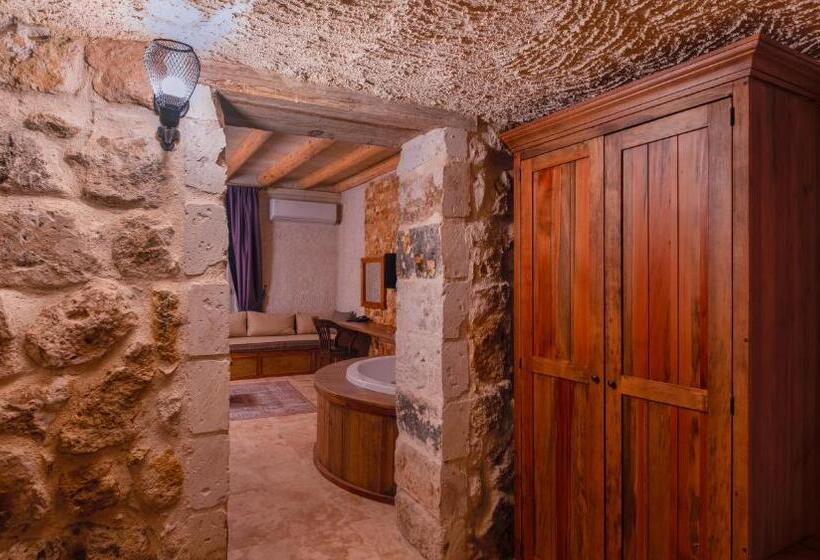 اتاق استاندارد با چشم‌انداز باغ, La Fairy Cappadocia Adult Only