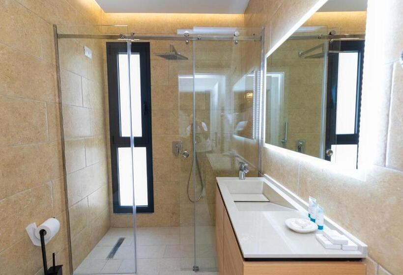 Номер Стандарт Трехместный, B&b Champagne, Vlore Bay