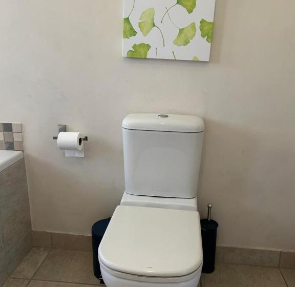 Дом 1 Спальня, Tree Aloe Guest House