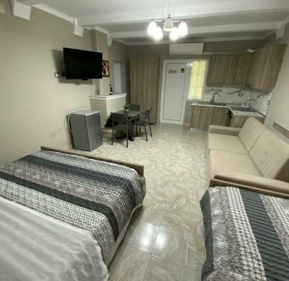 اتاق استاندارد چهار تخته, Vila Ajdinaj