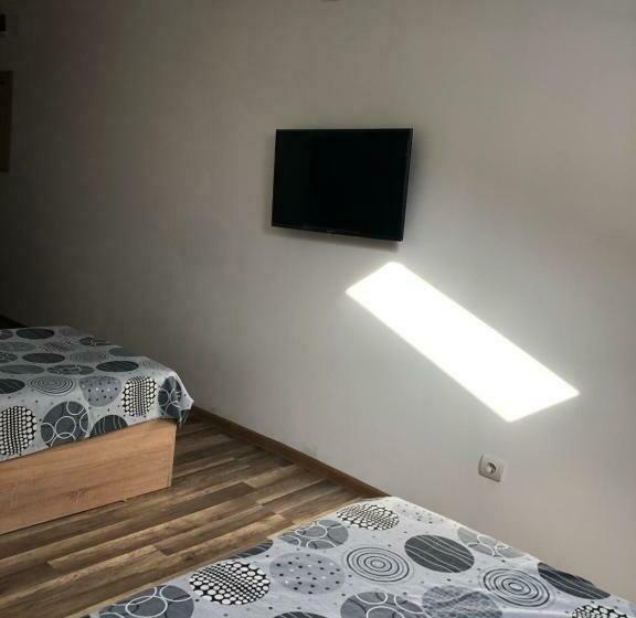 اتاق استاندارد سه نفره, Vgs Residence