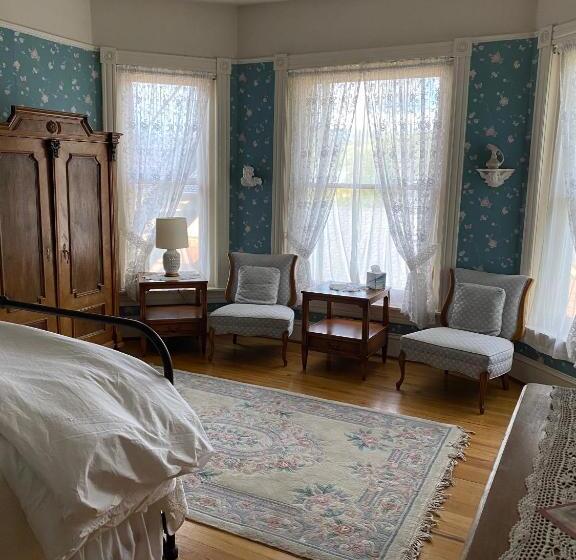 Люкс Deluxe Кровать Кинг, Gable House Bed And Breakfast Inn