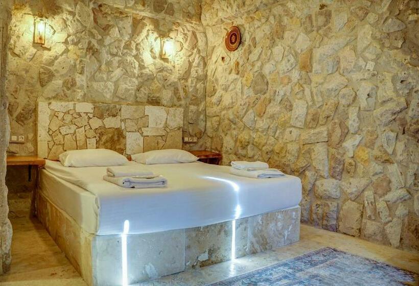 اتاق استاندارد با چشم‌انداز باغ, Ala Stone House