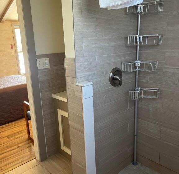 Номер Стандарт, Woodland Motor Lodge
