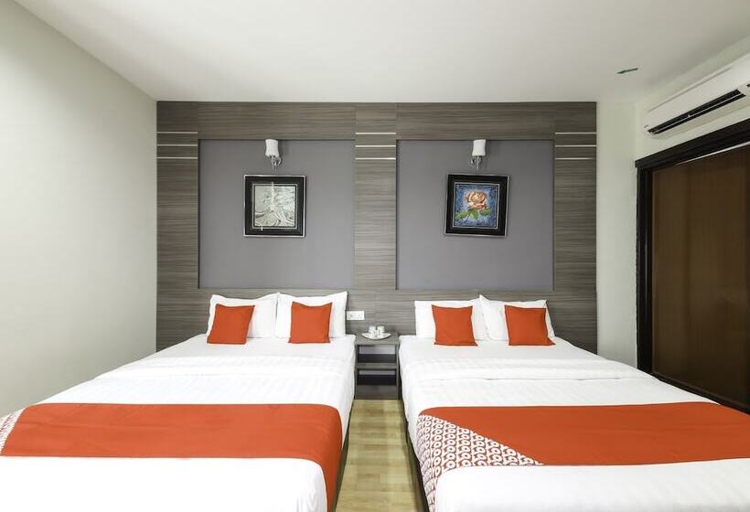 سوییت خانوادگی, Capital O 812 Hotel Smc Seksyen 13