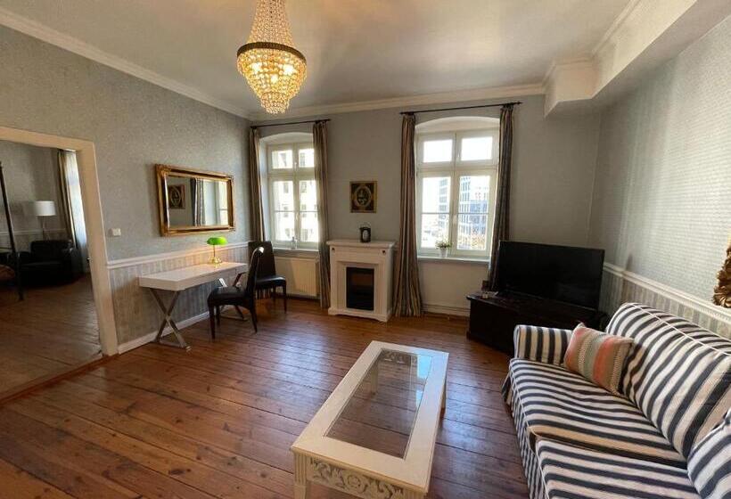 1 Schlafzimmer Apartment, The Gate Garden