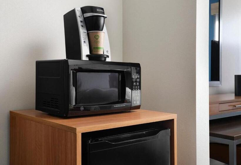 Suíte Cama King, Holiday Inn Express And Suites New Orleans Airport, An Ihg