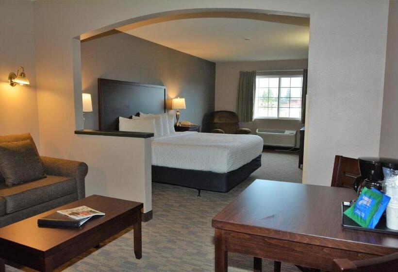 Family Suite, Fairbridge Inn & Suites Dupont